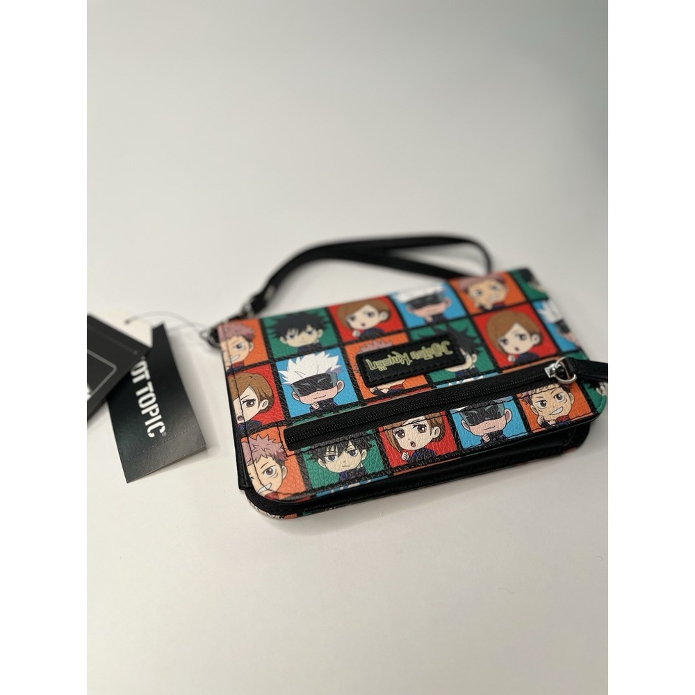 Jujutsu Kaisen Chibi Character Grid  Tech Wallet Wristlet Hot Topic NEW BNWT